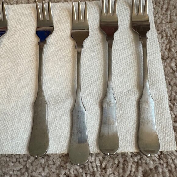 Set Of 8 Vintage Oxford Hall Stainless Japan Appetizer/Cocktail Forks‎ - Picture 3 of 9